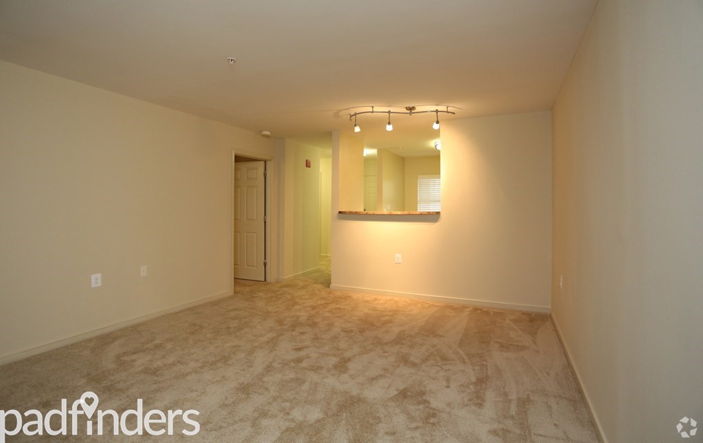 pooks-hill-tower-court-bethesda-md-living-room (2)