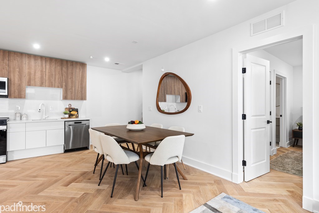 sidney #206 (new)-19 sidney #206 (new)-19