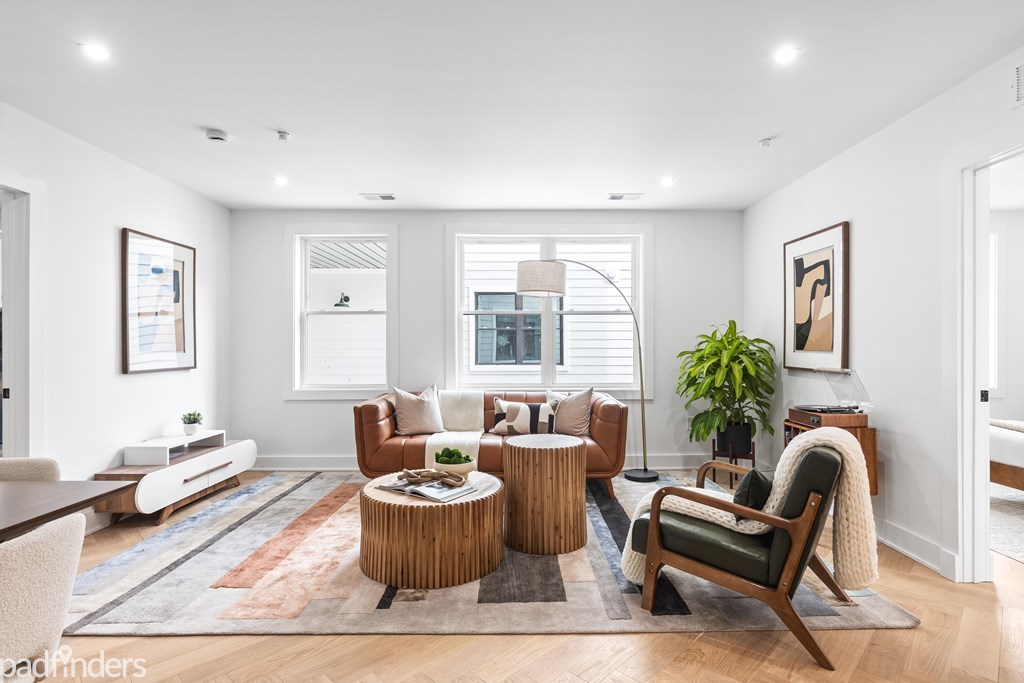 sidney #206 (new)-10 sidney #206 (new)-10