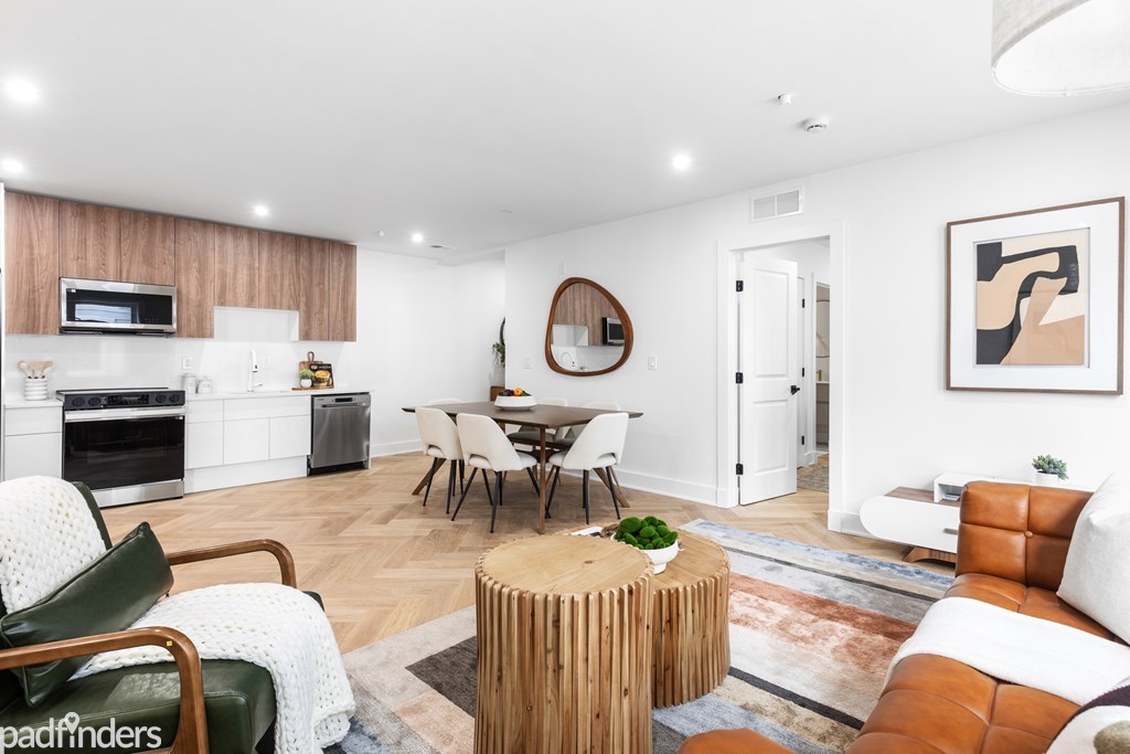 sidney #206 (new)-4 sidney #206 (new)-4